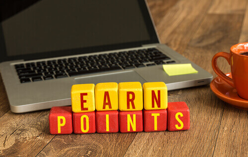 earn points loyalty programs America 2016