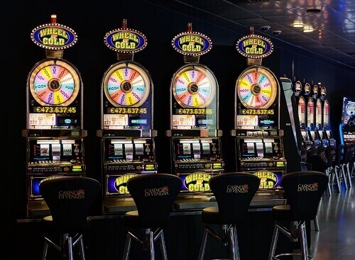 how to play online slot machines USA